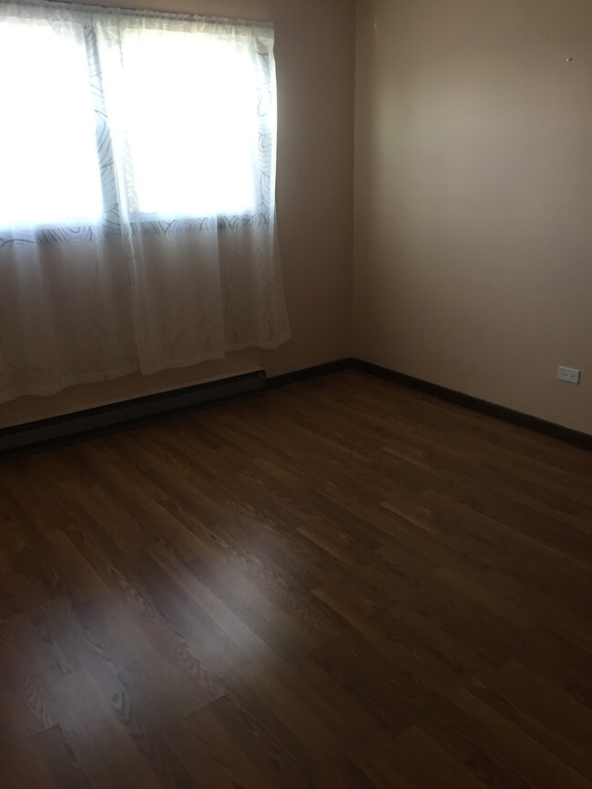 7102 W 107th St unit 2D, Worth, IL 60482 - photo 4