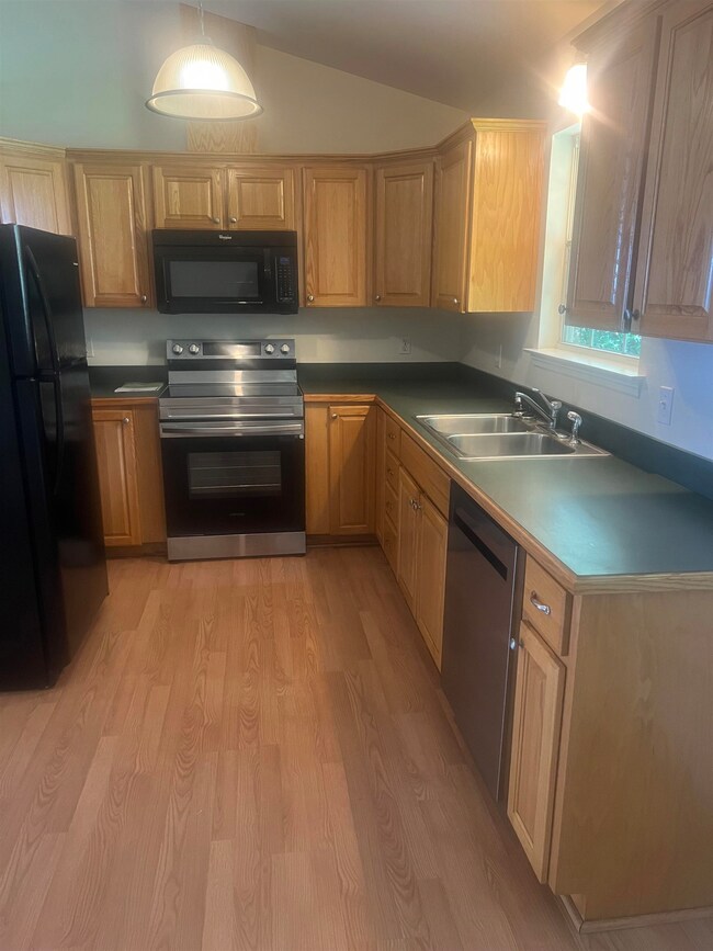 115 Cochise St, Crawfordville, FL 32327 - photo 6