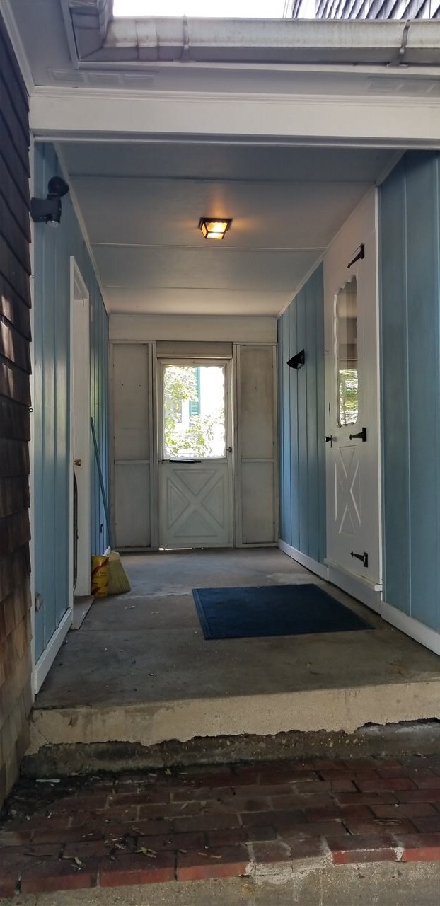 257 Porter St, Manchester, NH 03103 - photo 3