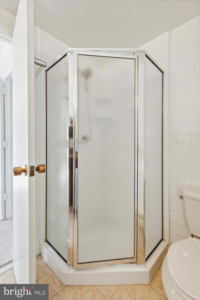 222 E Montgomery Ave unit 306, Ardmore, PA 19003 - photo 6