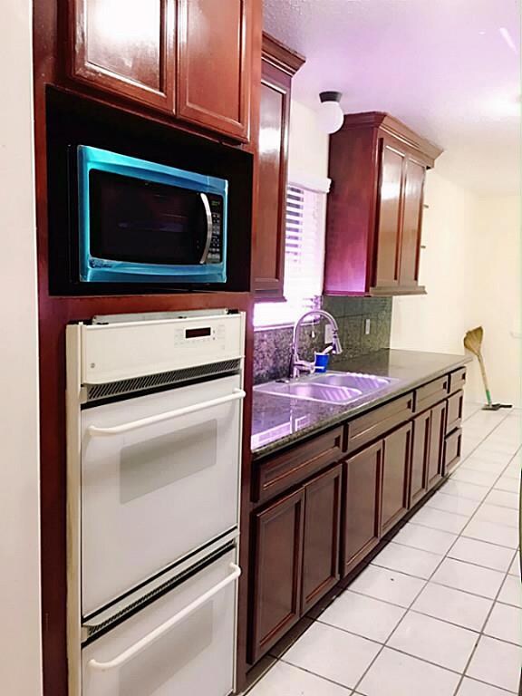 3455 Fountain Spring Dr, Houston, TX 77066 - photo 7