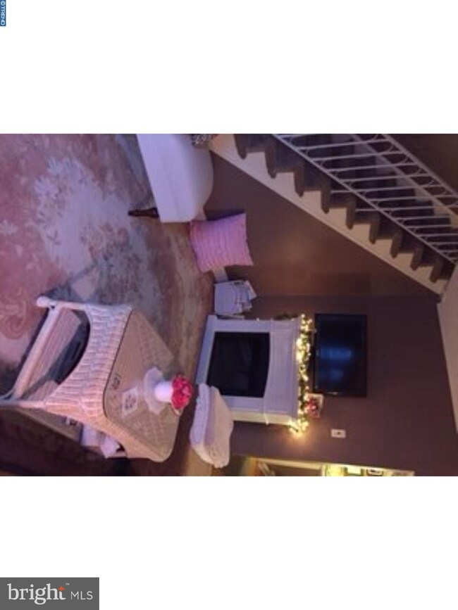 4335 Oakmont St, Philadelphia, PA 19136 - photo 6