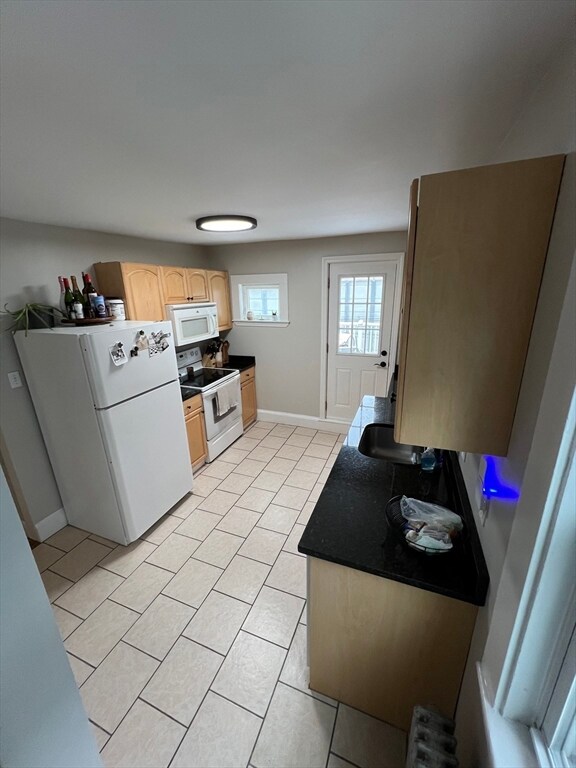 104 Gilman St unit 2, Somerville, MA 02145 - photo 3