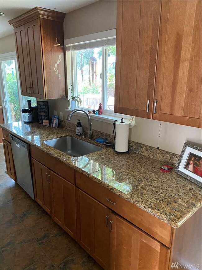 9631 237th Place SW, Edmonds, WA 98020 - photo 4