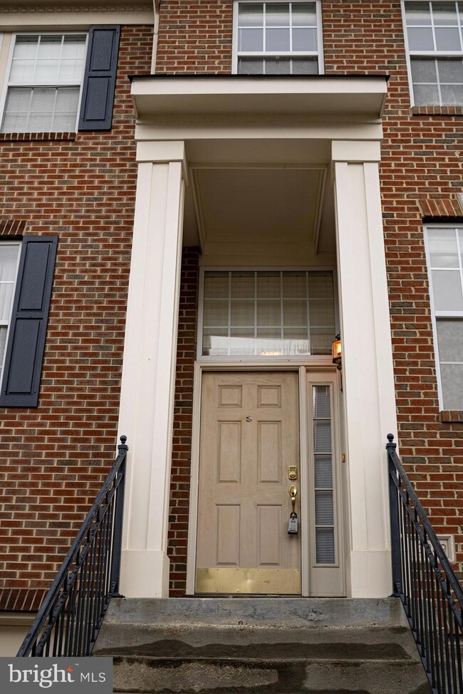 13399 Sir Ramsay Way, Herndon, VA 20171 - photo 3