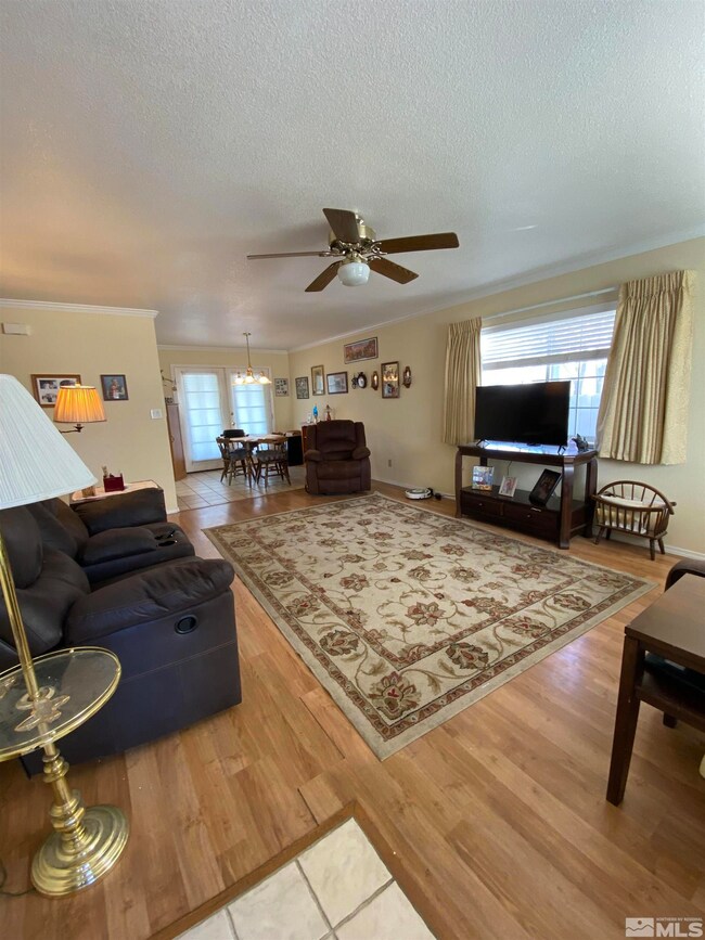 58 Kendall St, Winnemucca, NV 89445 - photo 4