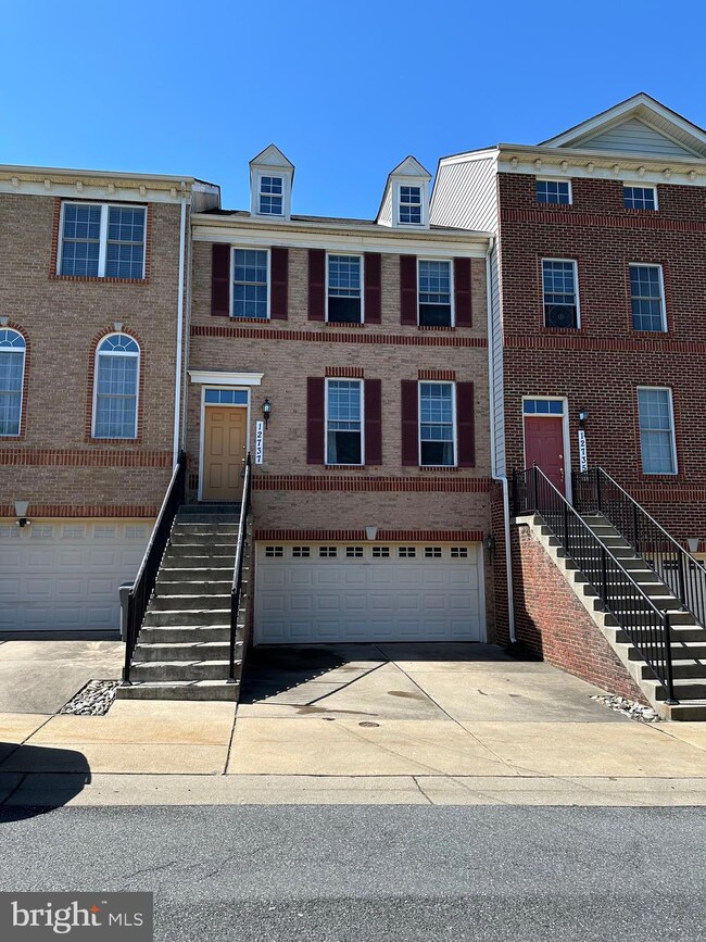 12737 York Mill Ln, Clarksburg, MD 20871 - photo 2