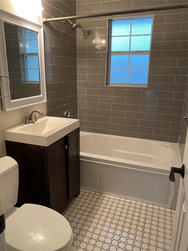 5517 Annunciation St, Houston, TX 77016 - photo 7