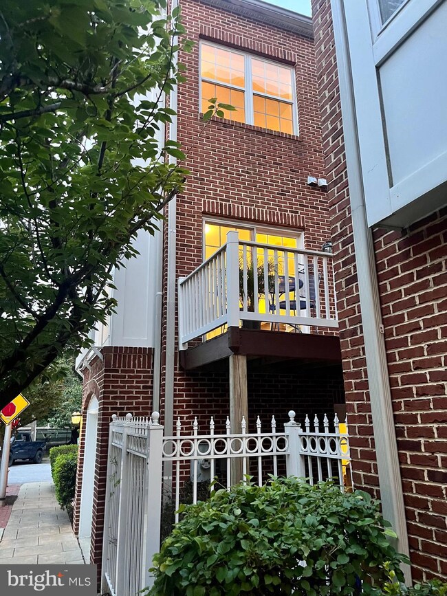 3216 Toone St, Baltimore, MD 21224 - photo 4