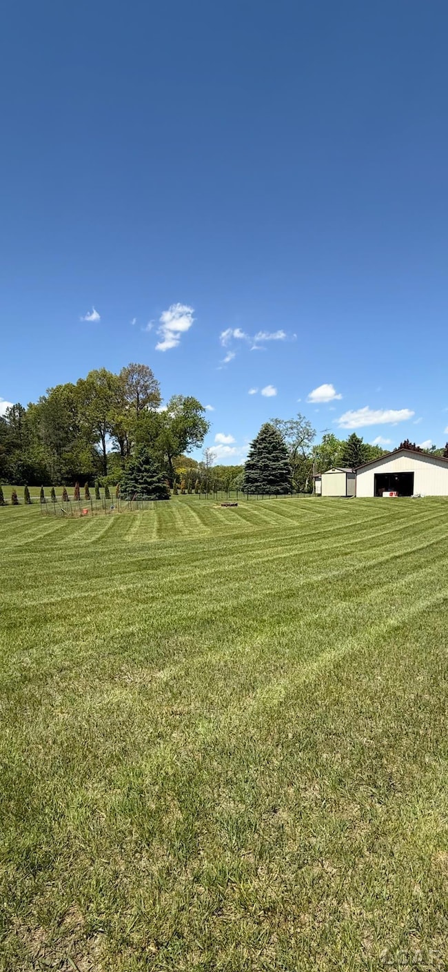 2711 E Carleton Rd, Adrian, MI 49221 - photo 6