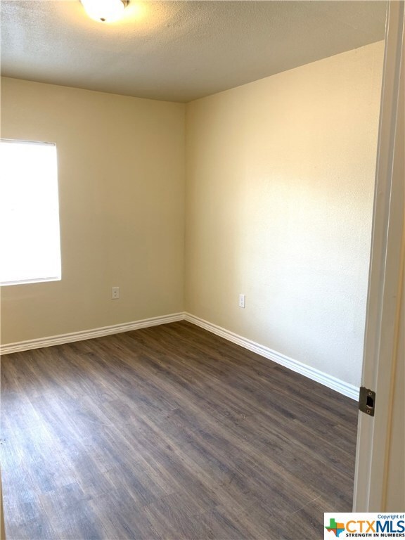 412 S C M Allen Pkwy, San Marcos, TX 78666 - photo 7