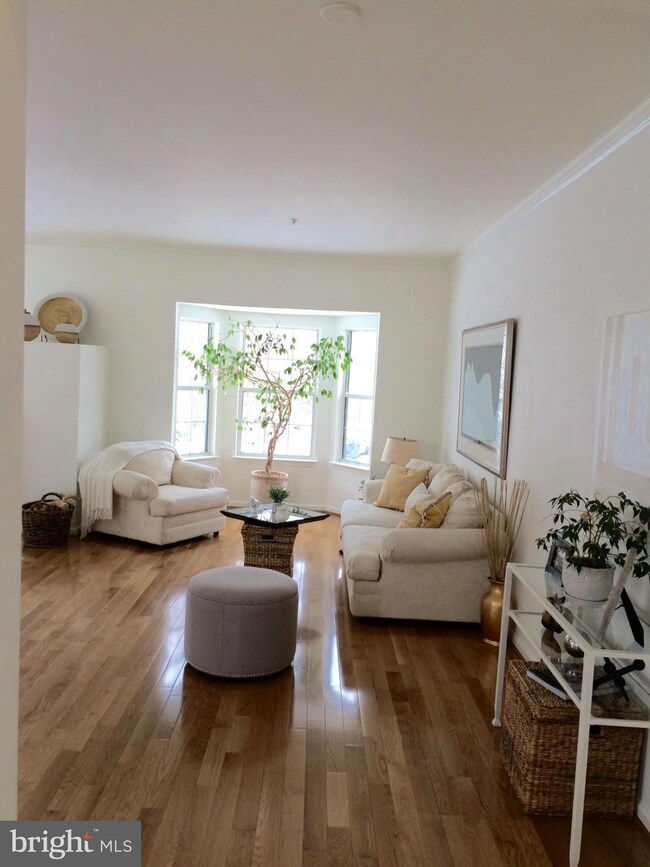 2401 Baikal Loop, Upper Marlboro, MD 20774 - photo 4