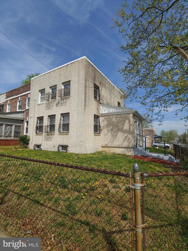839 Morgan St, Camden, NJ 08104 - photo 2