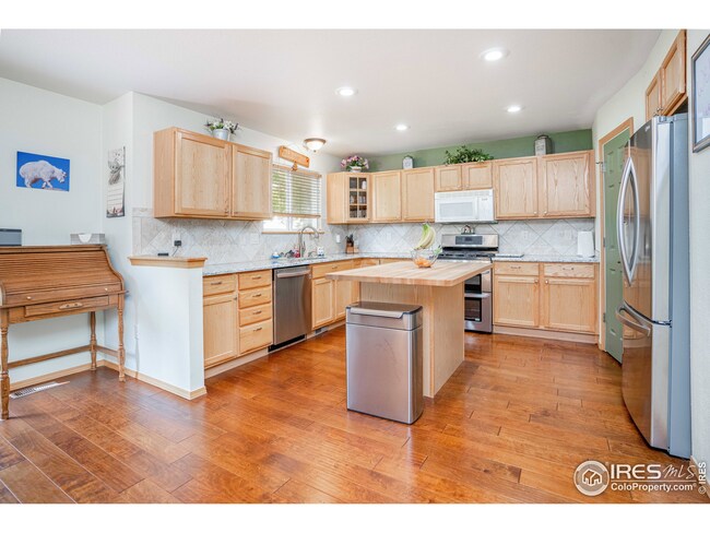 6938 Summerset Ave, Longmont, CO 80504 - photo 7