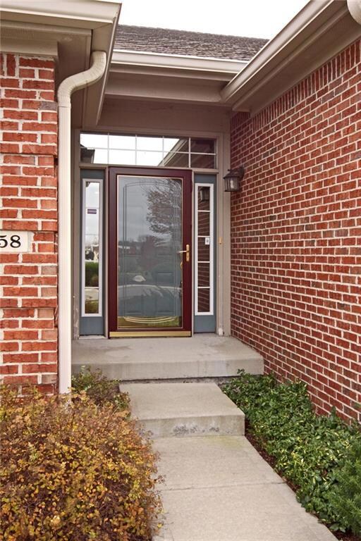 12658 Broadmoor Ct N, Fishers, IN 46037 - photo 2