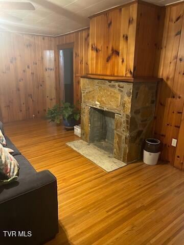 107 Taylor Dr, Erwin, TN 37650 - photo 3