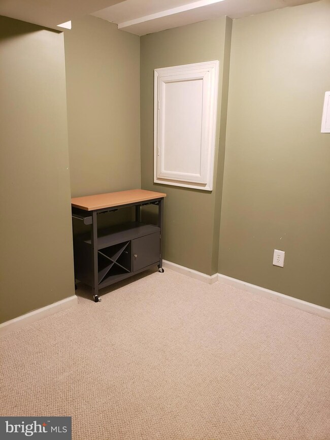 8164 Hazy Dawn Ct, Pasadena, MD 21122 - photo 7