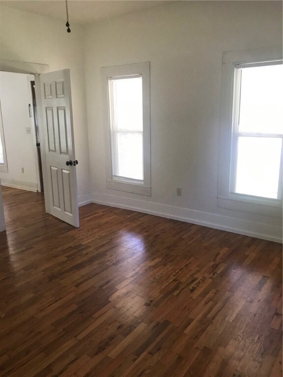 101 N Border St, Prairie Grove, AR 72753 - photo 6