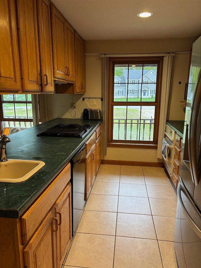 15 Kens Way, Pelham, NH 03076 - photo 4