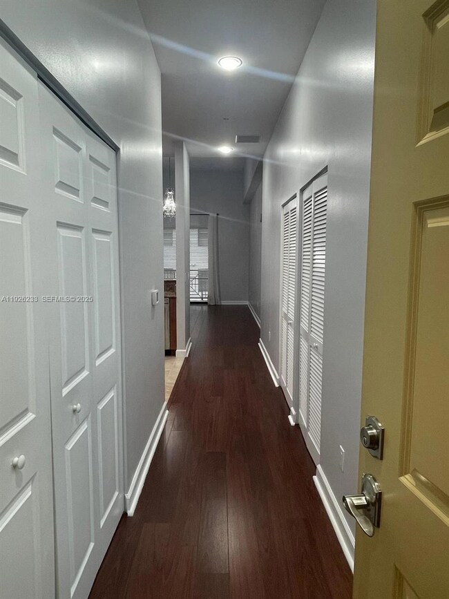 8395 SW 73rd Ave unit 314, Miami, FL 33143 - photo 7