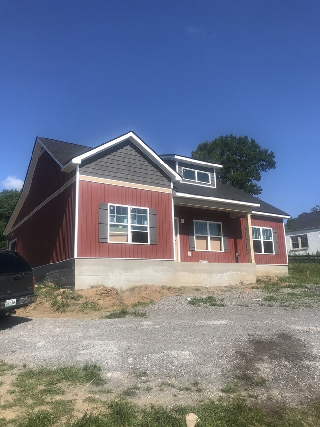 732 Kingree Rd, Shelbyville, TN 37160 - photo 2