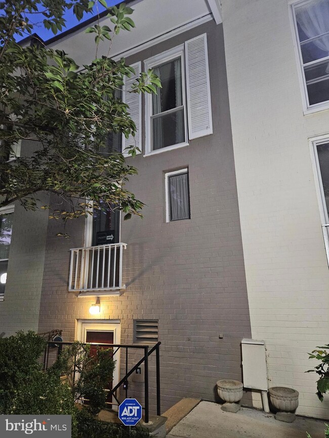 814 3rd St SW unit 214, Washington, DC 20024 - photo 4