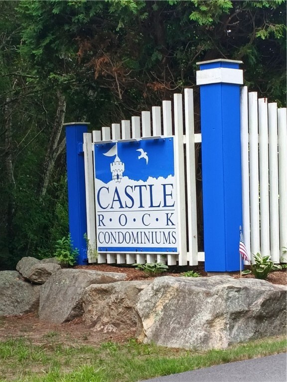 10 N Castle Way unit A, Charlestown, RI 02813 - photo 3