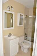 910 1/2 Charles St, West Palm Beach, FL 33401 - photo 5