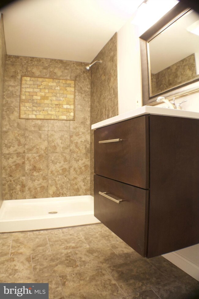 1122 Reece Rd, Severn, MD 21144 - photo 3