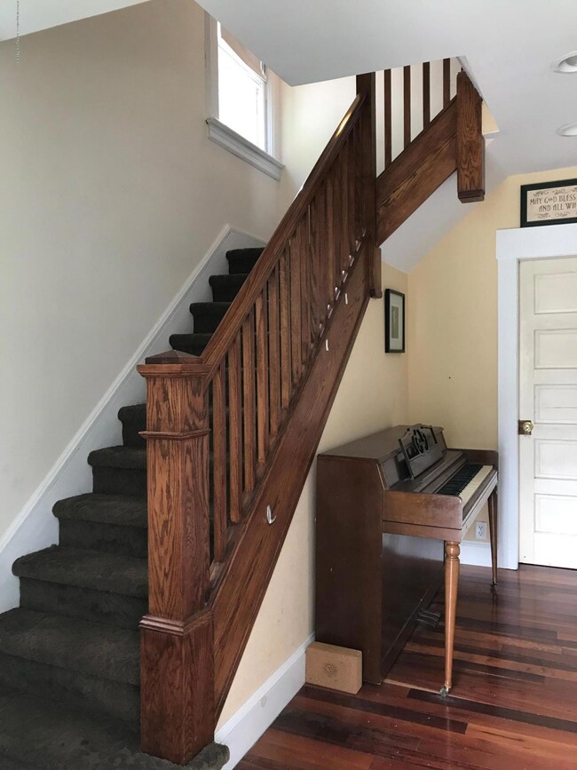 229 2nd St, Dunellen, NJ 08812 - photo 2