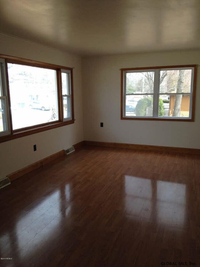 13 E State St, Glens Falls, NY 12801 - photo 3