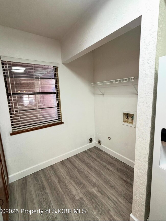 1060 E Navajo St, Farmington, NM 87401 - photo 5