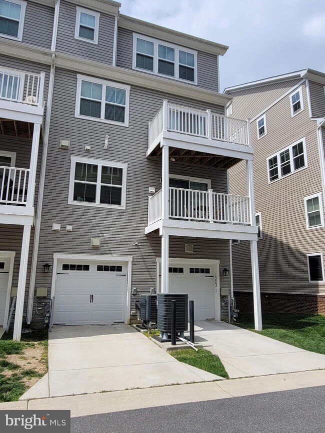 1323 Foggy Turn unit 22, Crofton, MD 21114 - photo 3
