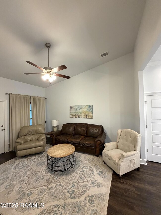 8157 Village Lake Ave, Baton Rouge, LA 70820 - photo 5