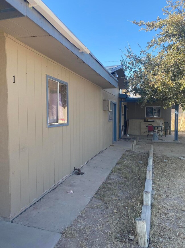 11012 Sunnybrook Ln unit 1-3, El Paso, TX 79927 - photo 4