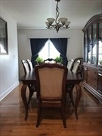 563 Woodman St, Fall River, MA 02724 - photo 5