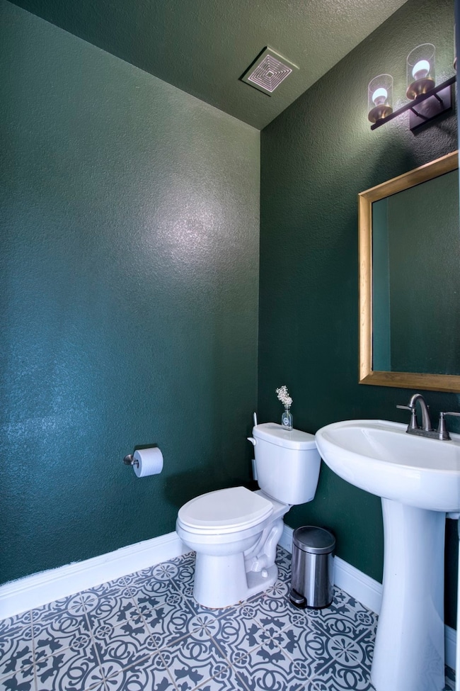 12605 Eagles, Godley, TX 76044 - photo 5