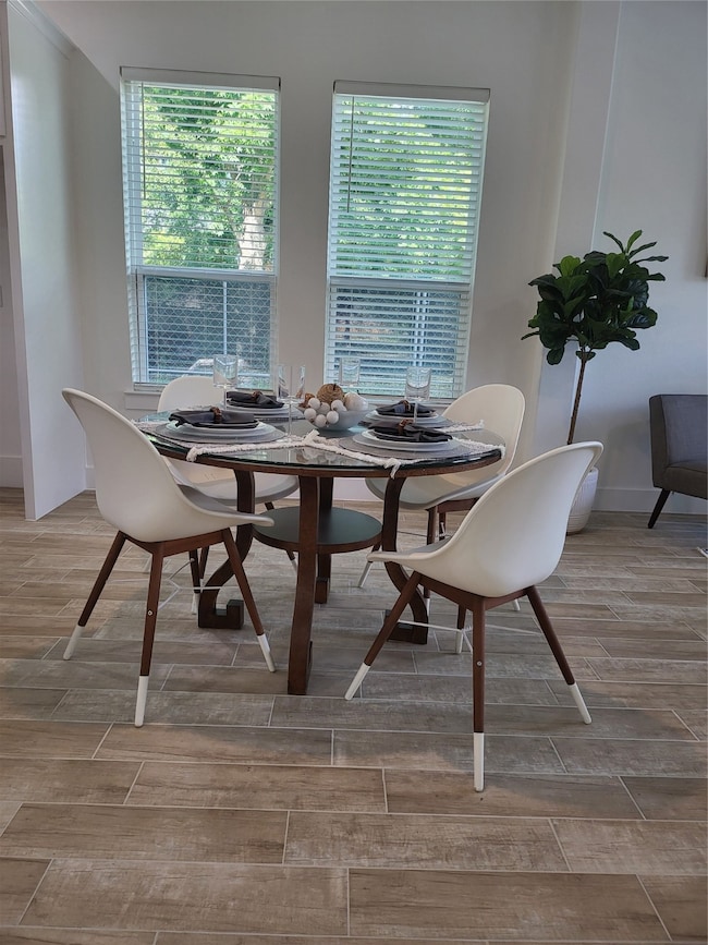 1273 Dewalt St, Houston, TX 77088 - photo 6