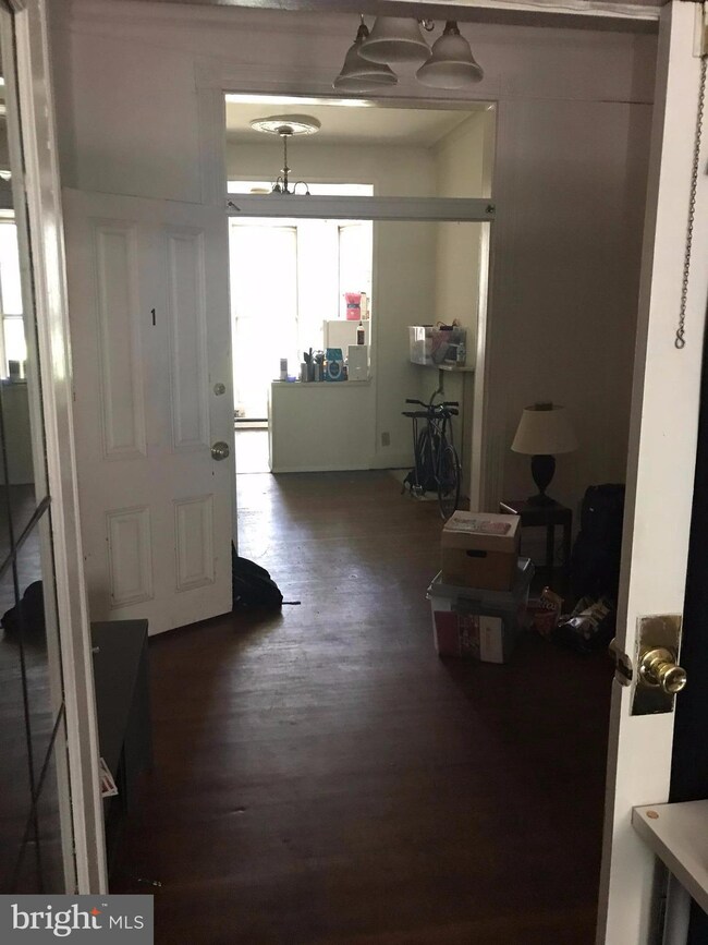 1812 Bolton St, Baltimore, MD 21217 - photo 3