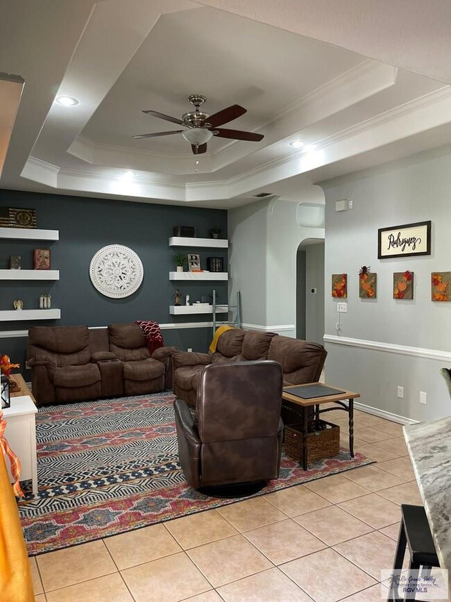 1906 Tomatillo Dr, Weslaco, TX 78596 - photo 3