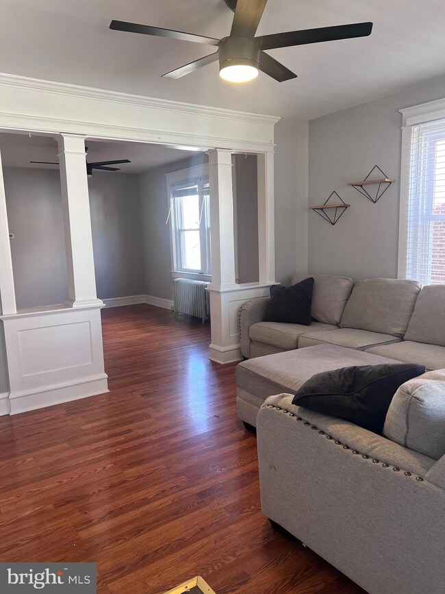 714 W 3rd St, Lansdale, PA 19446 - photo 4