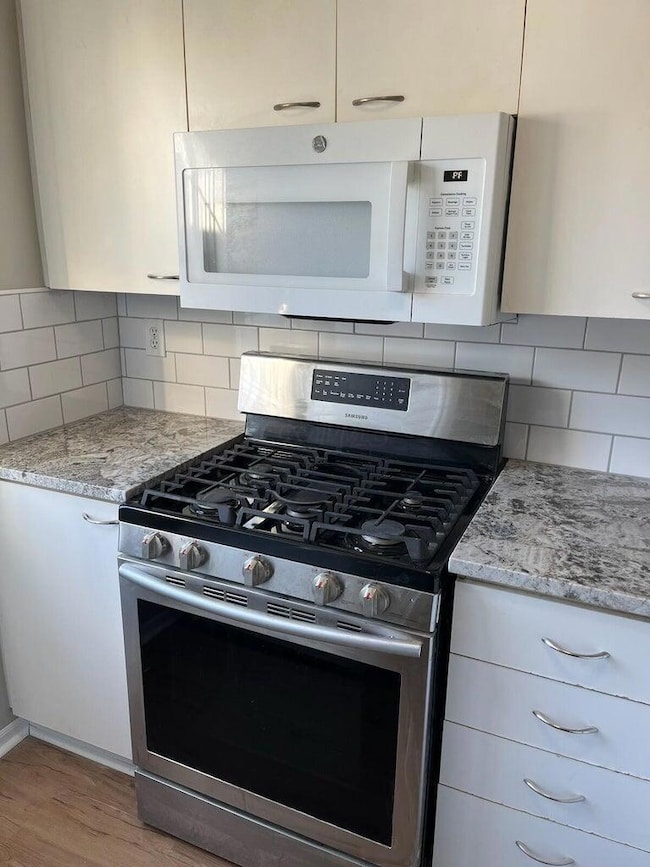 5673 Wigmore Dr unit 54E, Columbus, OH 43235 - photo 2