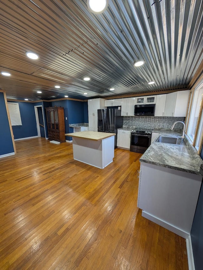 11774 Hopkinsville Rd, Princeton, KY 42445 - photo 4