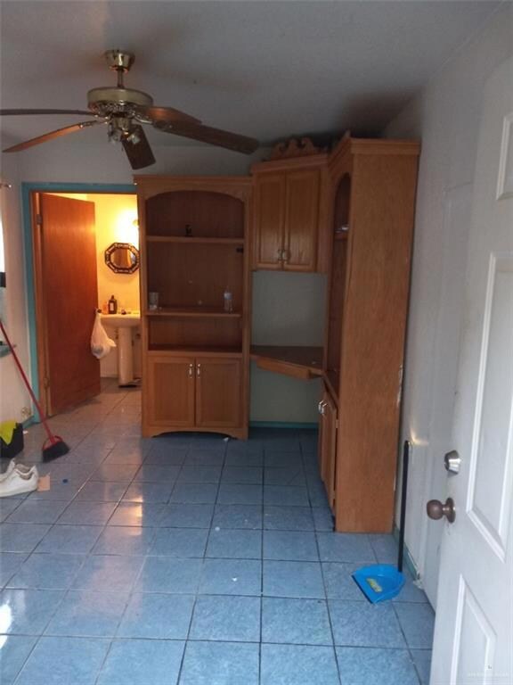 814 W State Ave, Pharr, TX 78577 - photo 6