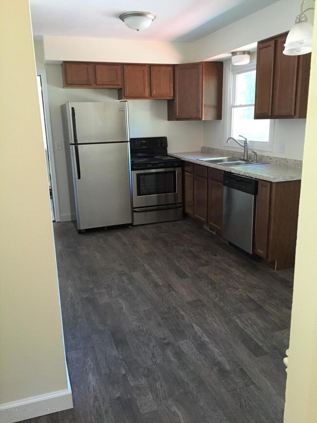 unlisted-address, Holt, MI 48842 - photo 2