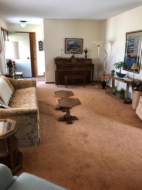 Living Room<|><|>