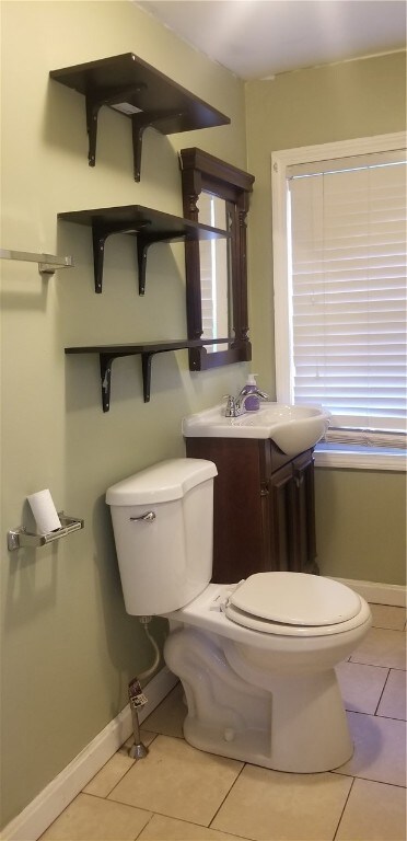 51 Brewster St, Pawtucket, RI 02860 - photo 4