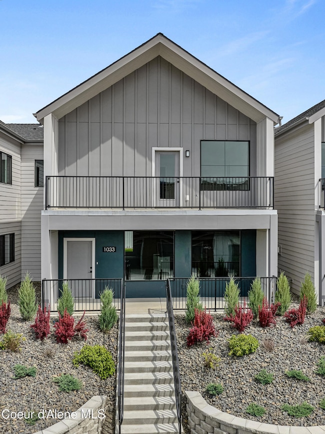 1033 E Railroad Ave, Post Falls, ID 83854 - photo 2