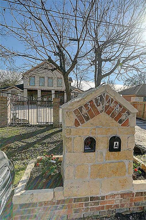 3714 Gager St, Houston, TX 77093 - photo 2