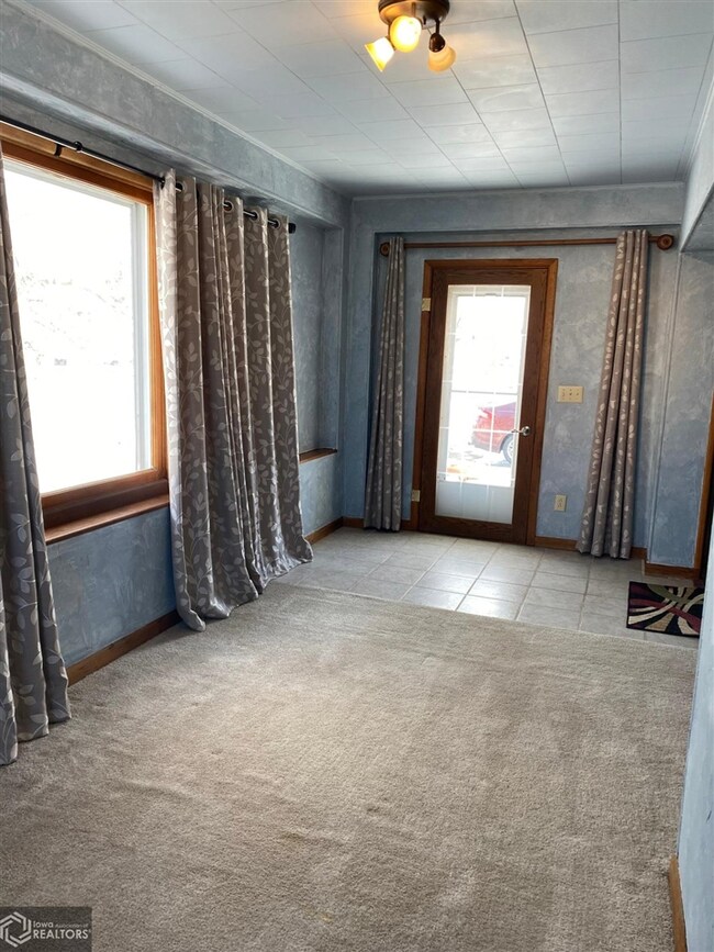 3532 175th St, Wever, IA 52658 - photo 5